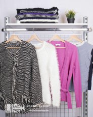 Women pullovers A 25 kg Women pullovers & sweaters - grade A